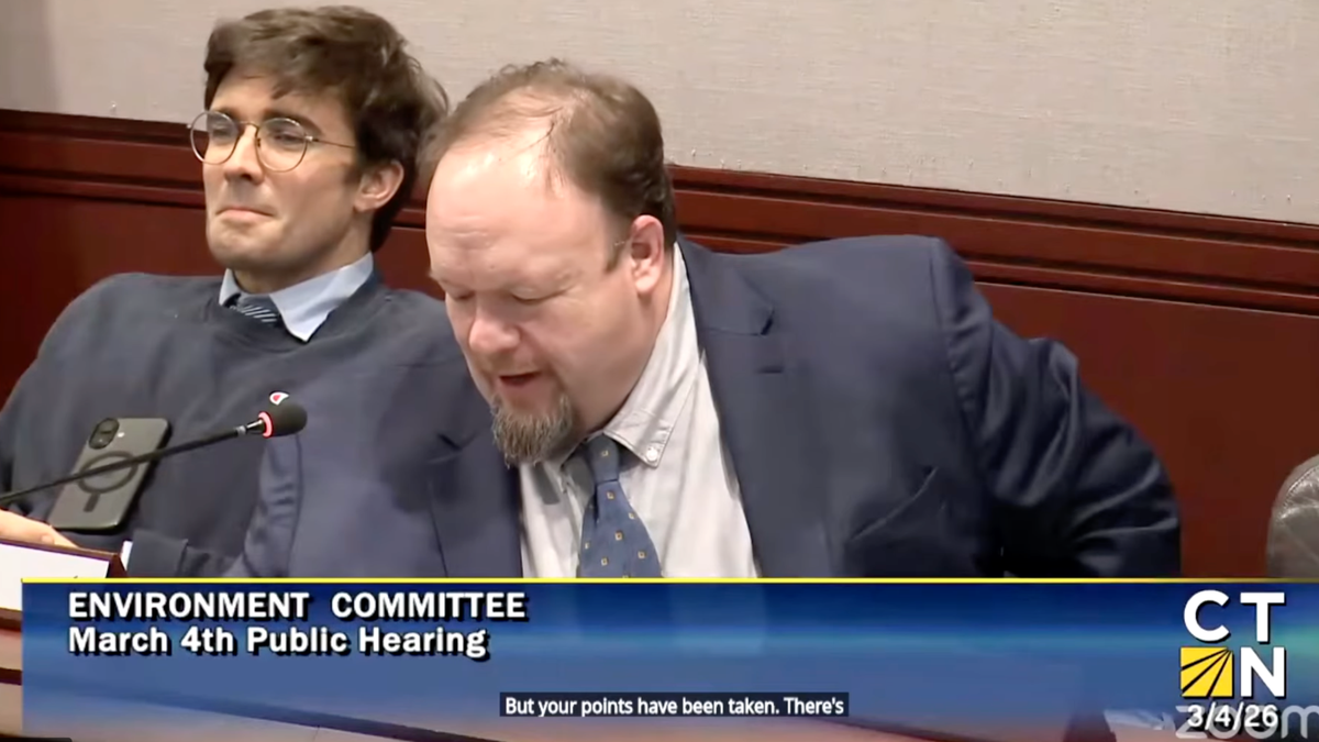 ‘I’m the Little Guy’: Landscaper Says Leaf Blower Ban Could Destroy Small Businesses